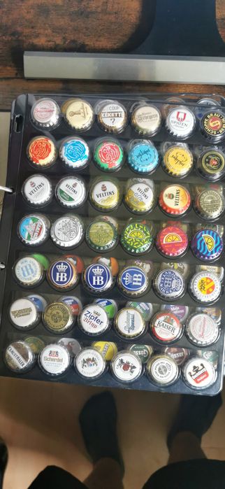 Zestaw 415 kapsli piwnych dużo niebuteljowanych plus plastikowe karty