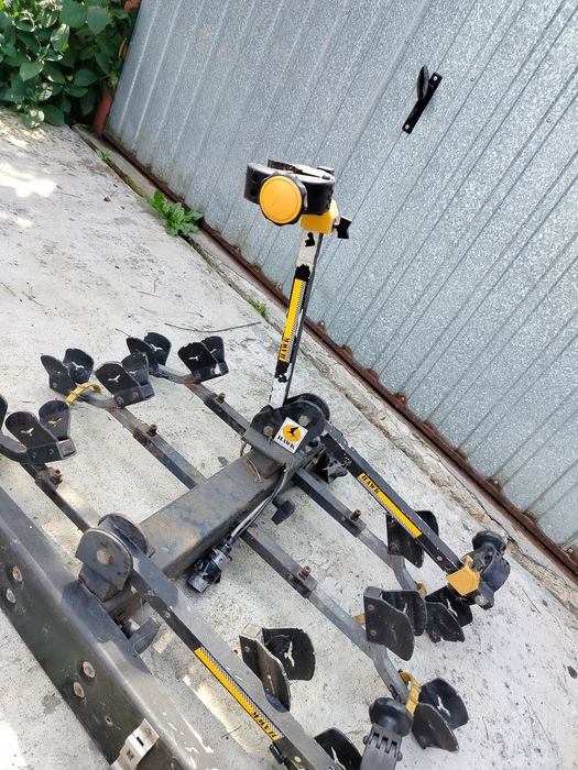 Bagażnik rowerowy na 3 rowery na hak