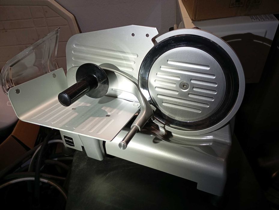 Fatiadora de frios GFS 2019 METRO Profissional