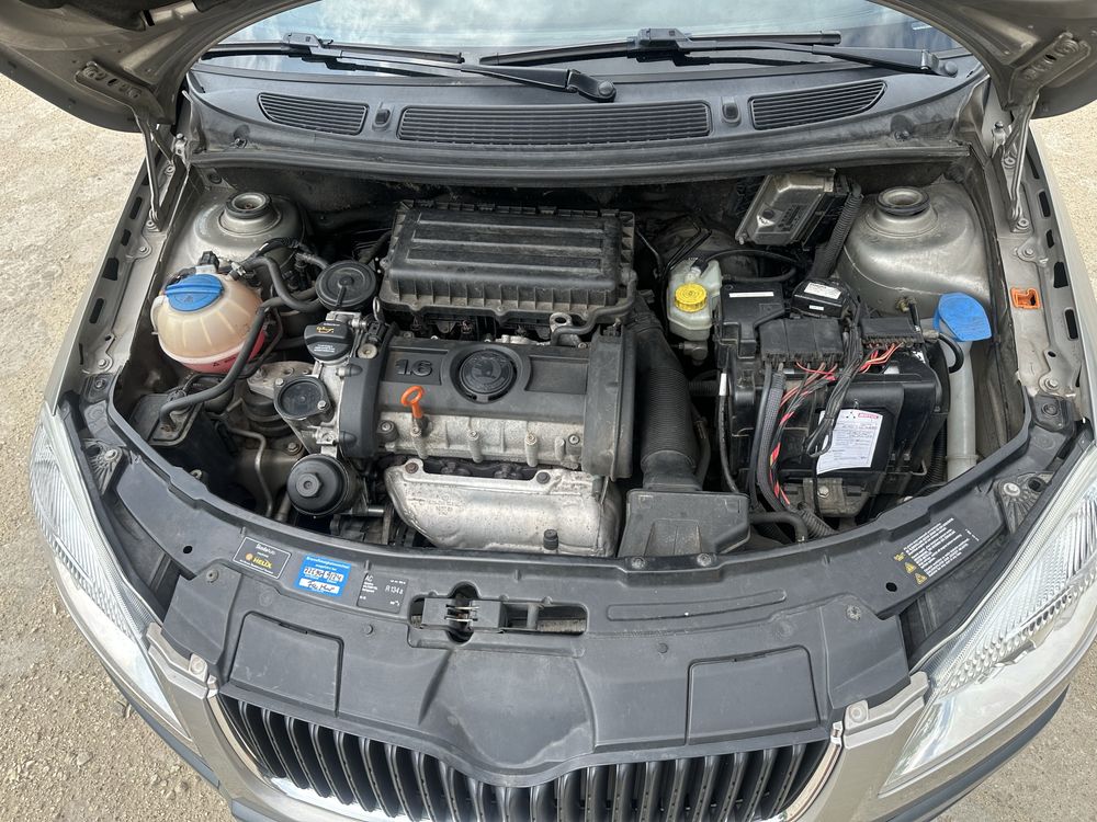 SCOUT 1.6MPI 102KM  klimatronik panorama 100% bezwyp.