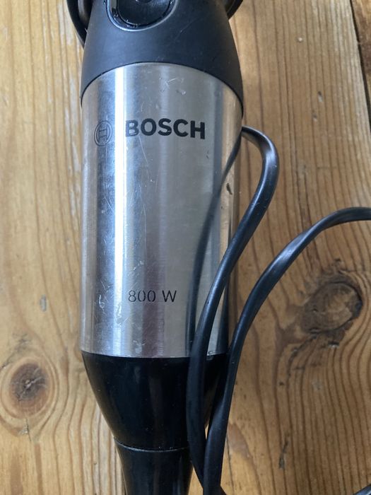Blender ręczny bosch uszkodzony