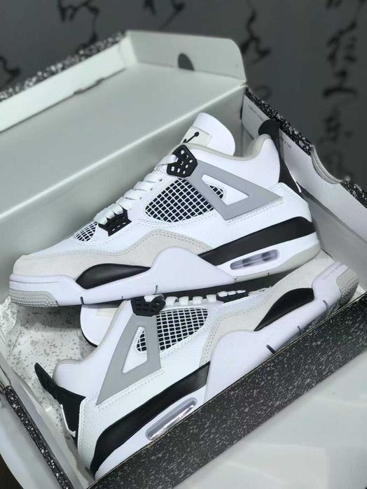 Buty_Jordan_4_Retro_Military_Black_Espadryle / Rozmiar.37.5