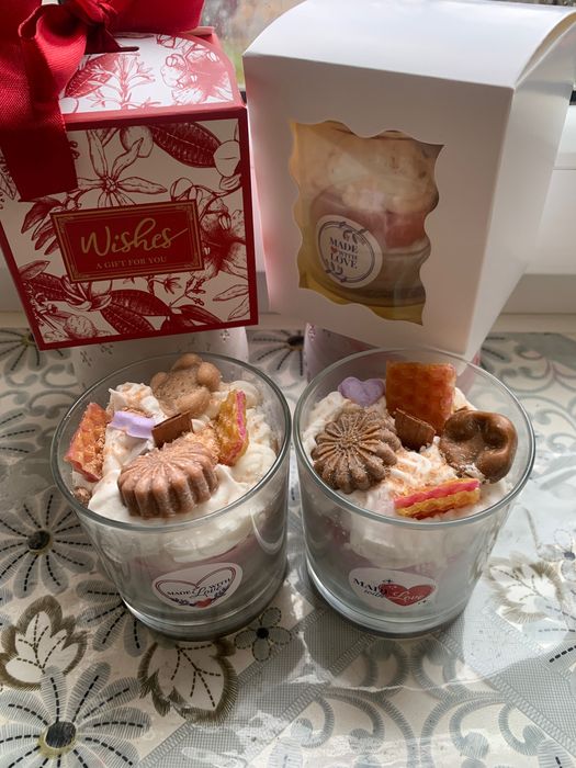 Свічка «Десерт» ручної роботи з соєвого воску з ароматом шоколаду