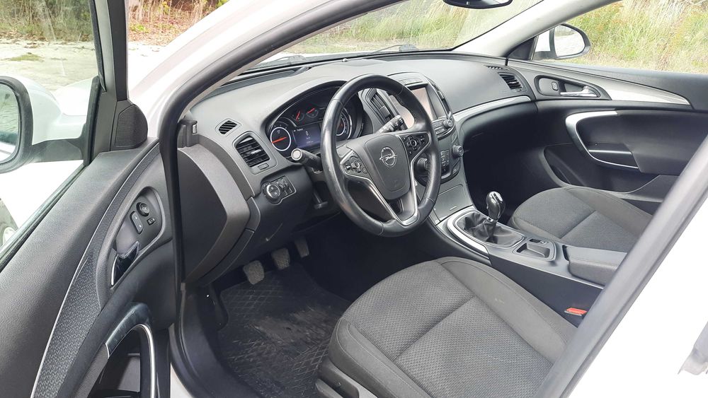 Opel Insignia Lift Sports Tourer 2.0 CDTI Edition / Zadbana / Opłacona