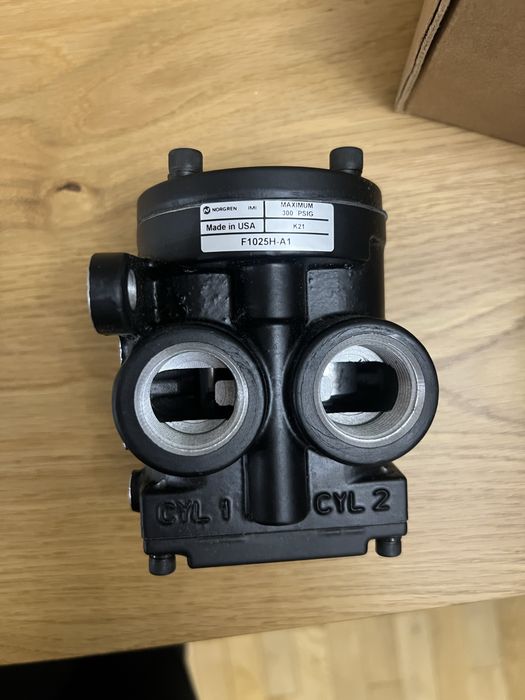 Zawor pneumatyczny Norgen F1025H-A1