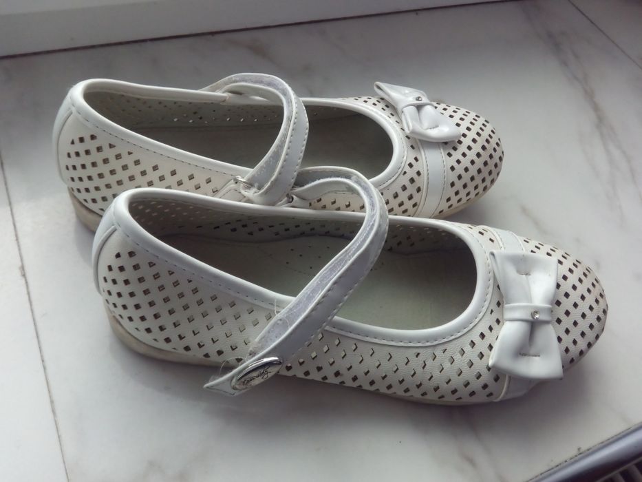 białe Baleriny ażurowe magic lady 33