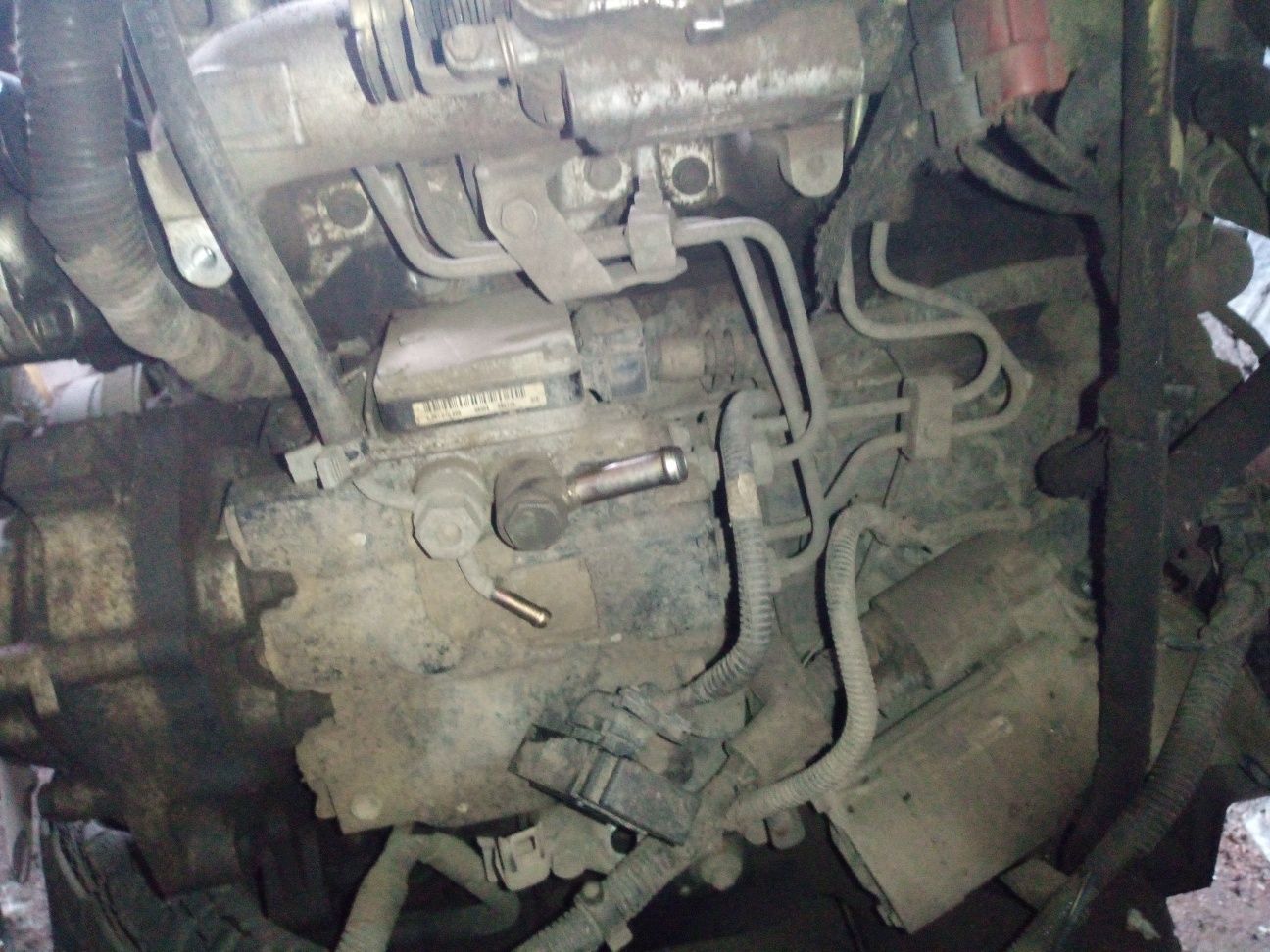 Двигун на машину Isuzu D-Max 4jA1 4jK1 Isuzu Rodeo