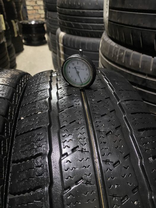 215/70 R15C Nexen Winguard 21г пара шин зимних.