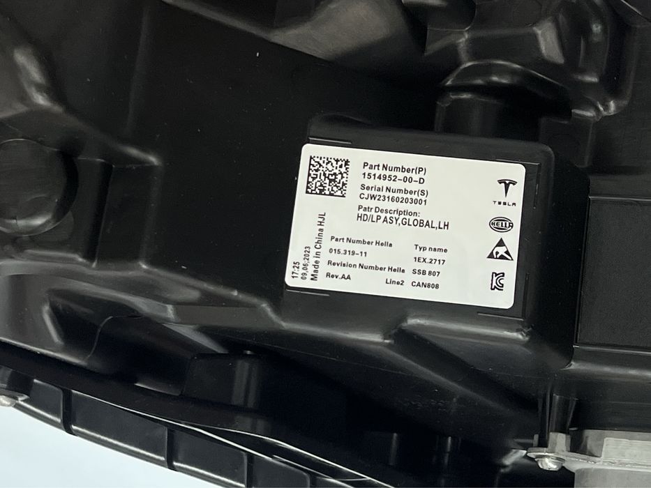 Лінзовані фари Tesla 3/Y рестайлінг