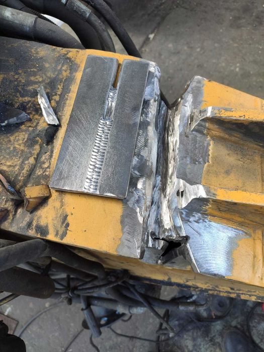 Usługi spawalnicze/spawanie konstrukcji stalowych/mobilny spawacz