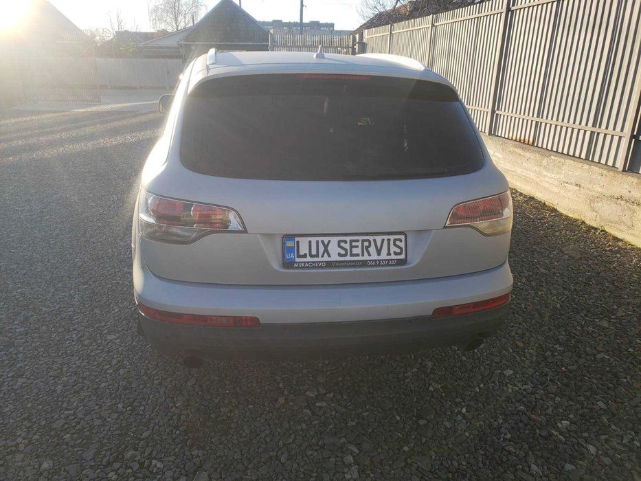 Продам Audi Q7 3.0 дизель