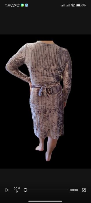 Велюрова сукня платя на запах в рубчик