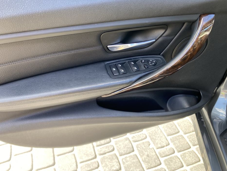 BMW f30 328 x-drive 2015