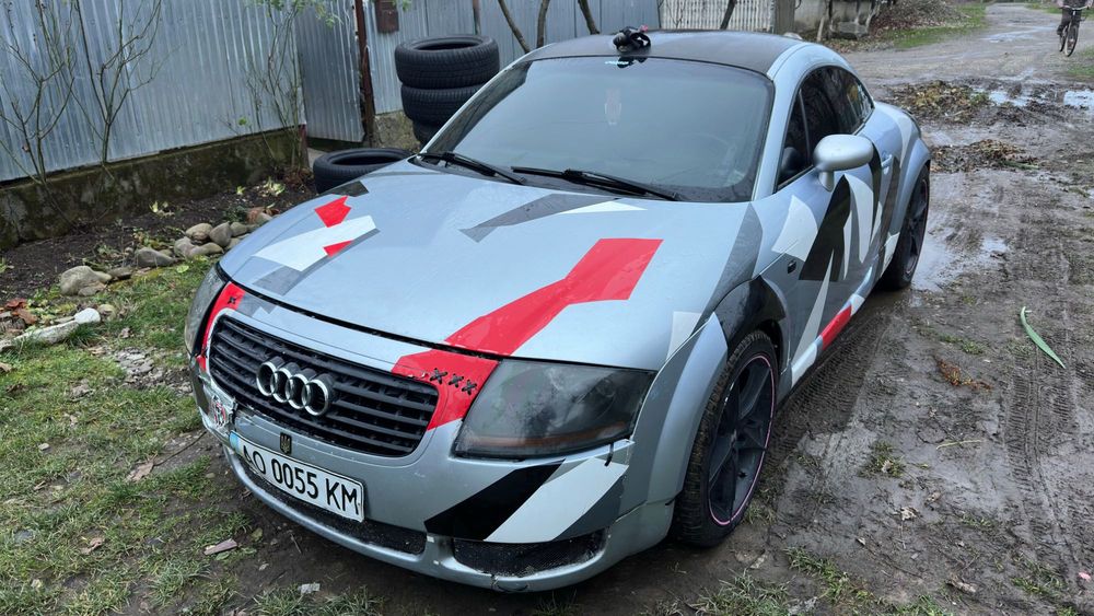 продам ауді тт 1.8 турбо бензин