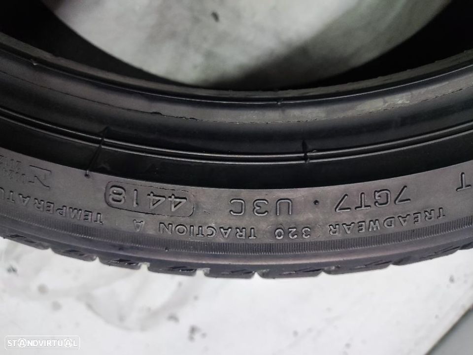 2 pneus semi novos 225-40r18 bridgestone - oferta dos portes