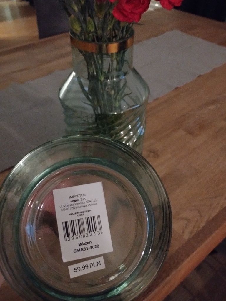 Szklany duży wazon