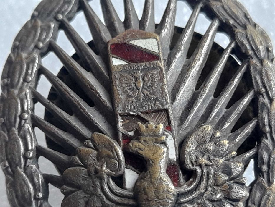 Odznaka Korpus Ochrony Pogranicza KOP, II RP oryginał (syg. S.Reising)