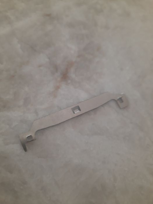 Peça metálica usada para Sony Vaio VGN-FE31M – suporte/fixação