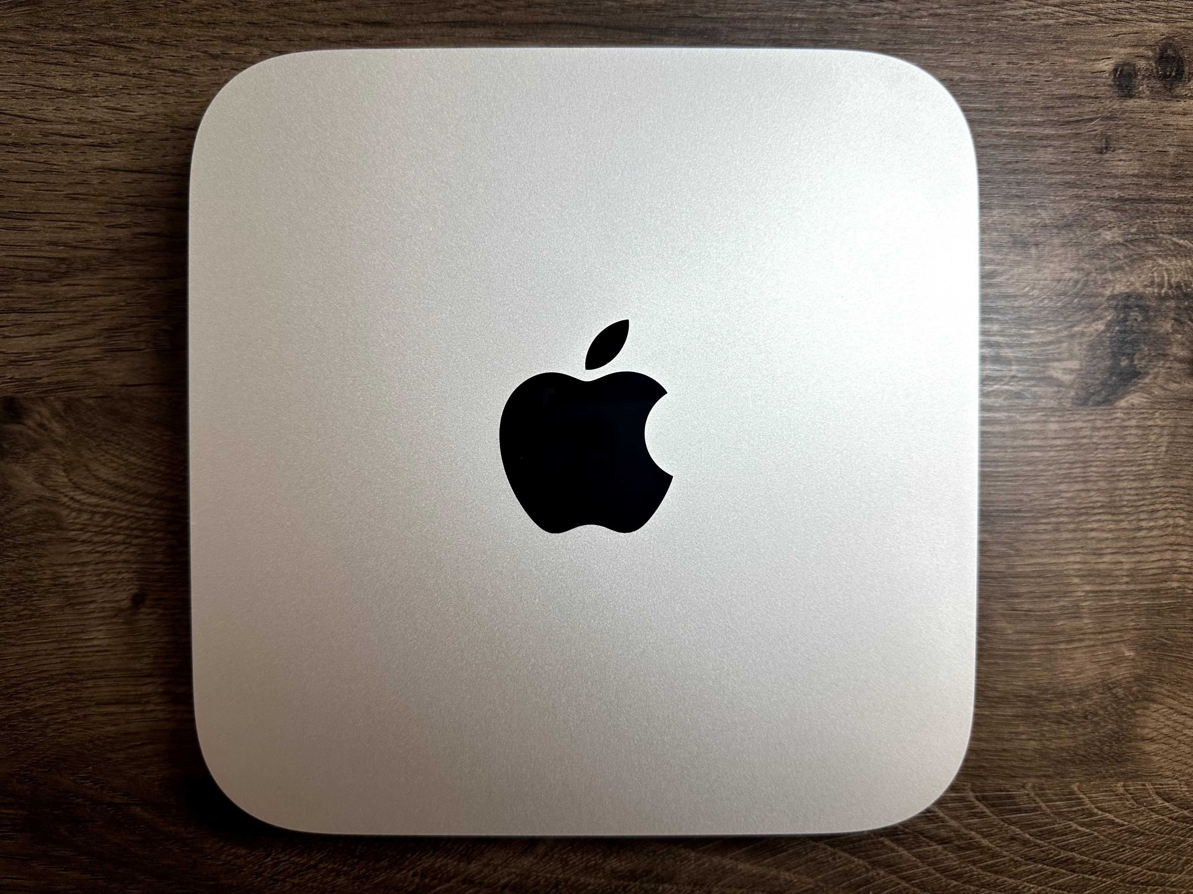 Mac mini M1 (2020) / 16 ГБ RAM / 256 ГБ SSD / Ідеальний стан