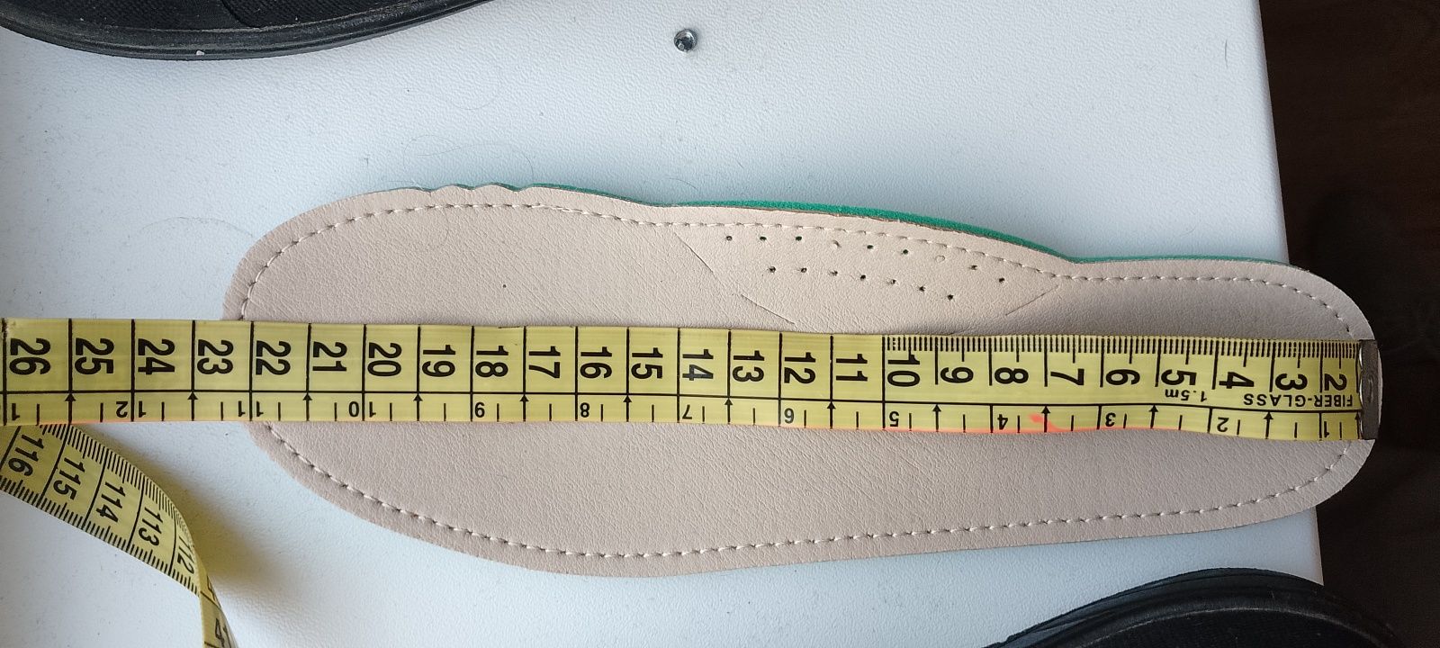 Продам туфлі на дівчинку