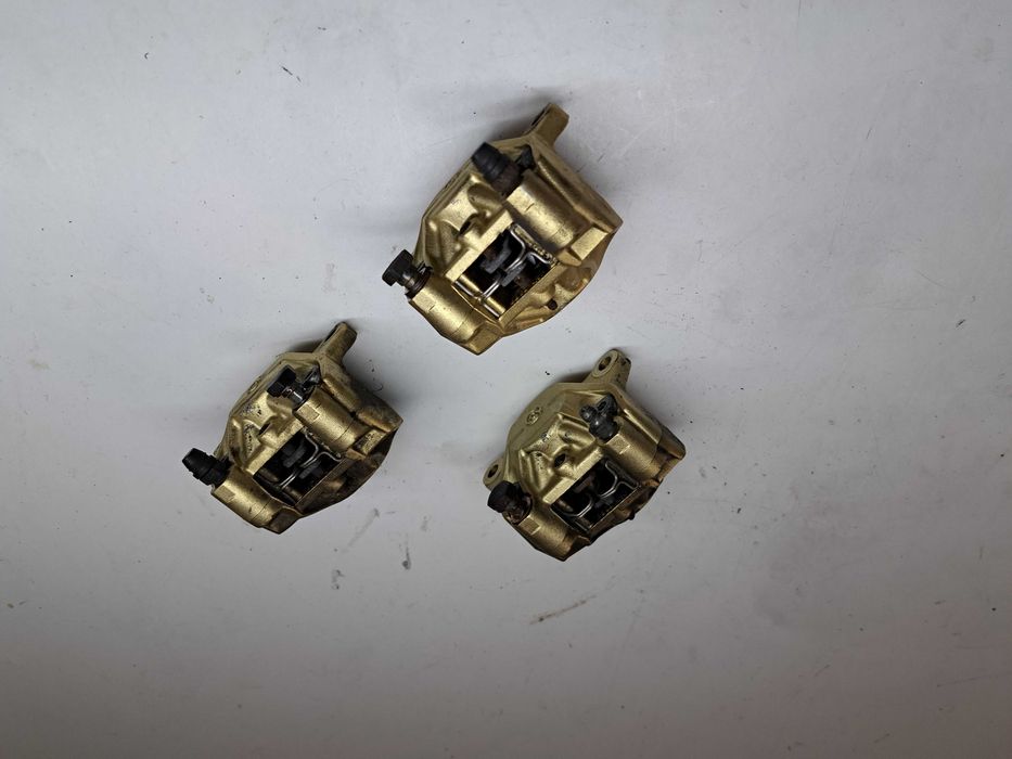 PINÇA DE FREIO BREMBO PIAGGIO X9