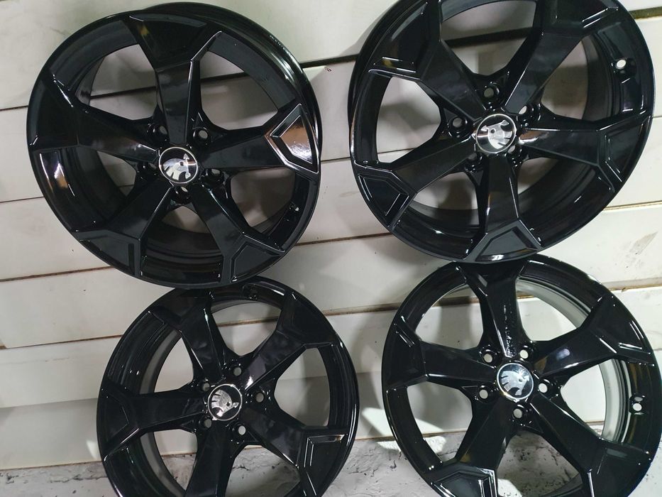 712# Alufelgi SKODA OE 6.5" x 17" 5x112 ET 38  Leon  Tarraco