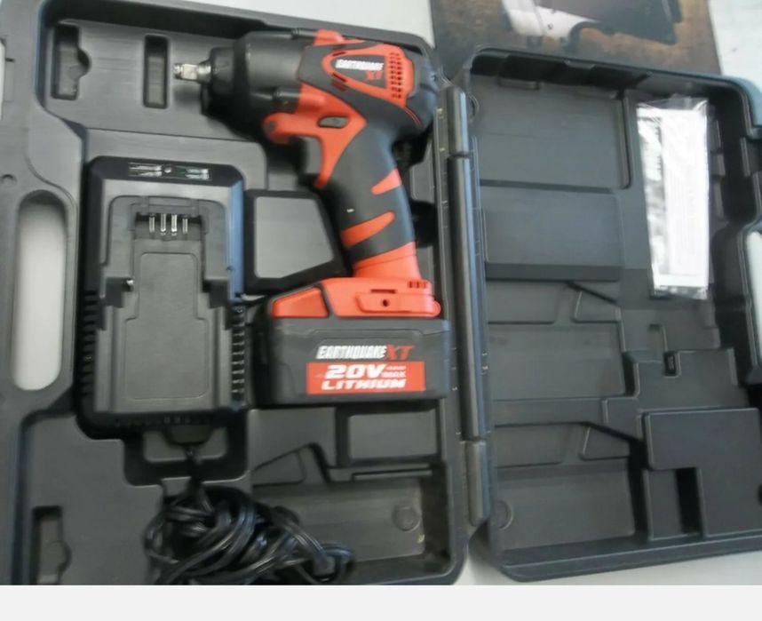 Earthquake EQ38XT 20V 3/8 акумуляторний ударний гайковерт