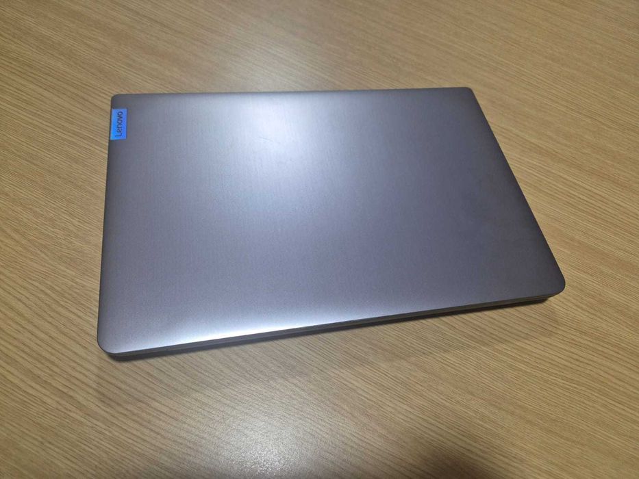 LENOVO IdeaPad 3 / 14" / Intel i7 / 512GB SSD / Windows 11 Home