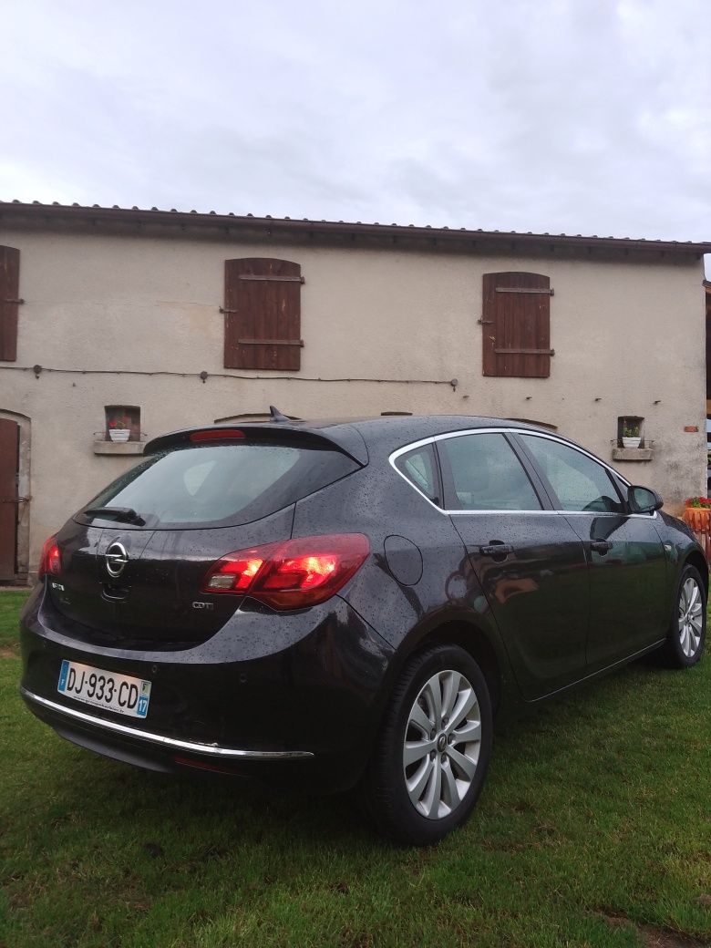 Opel Astra J 2014rok 1.7cdti 110PS mechanicznie w bdb stanie Okazja !!