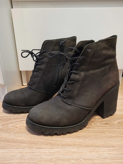 Buty zamszowe marki Wojas