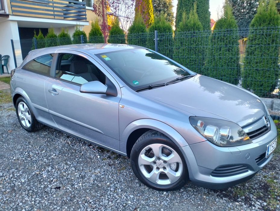 Opel Astra GTC ## Bardzo Zadbana ## 1.6 Benzyna## Z Niemiec ##