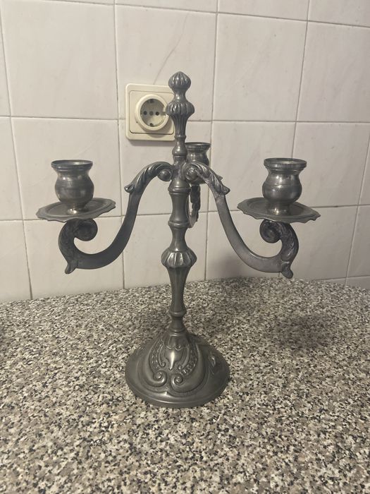 Castiçal estanho puro 95% novo