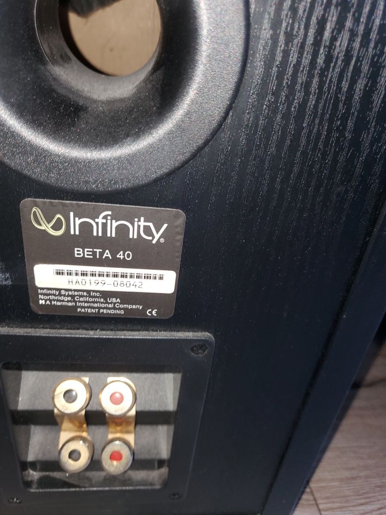 Kolumny Głośnikowe Infinity BETA 40