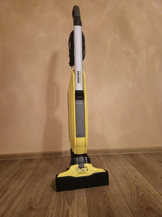 Миючий пилосос Karcher FC5
