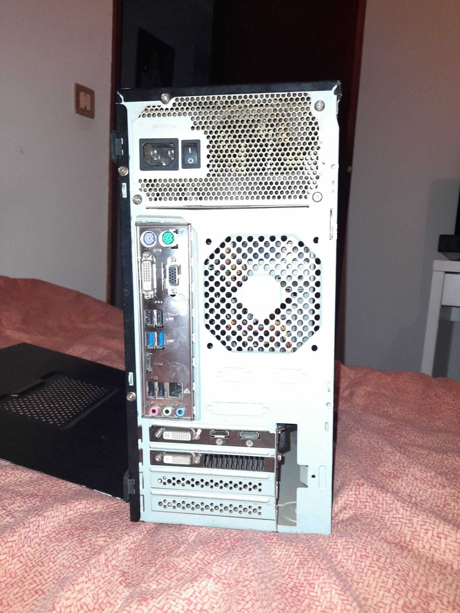 Torre i5-4570 gtx750ti