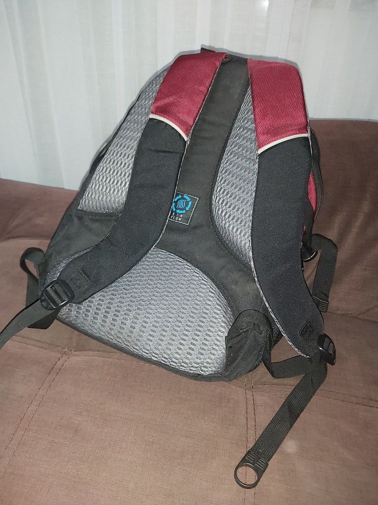 Vende-se  mochila