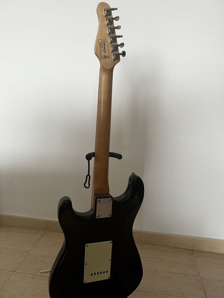 Guitarra eletrica AXMAN