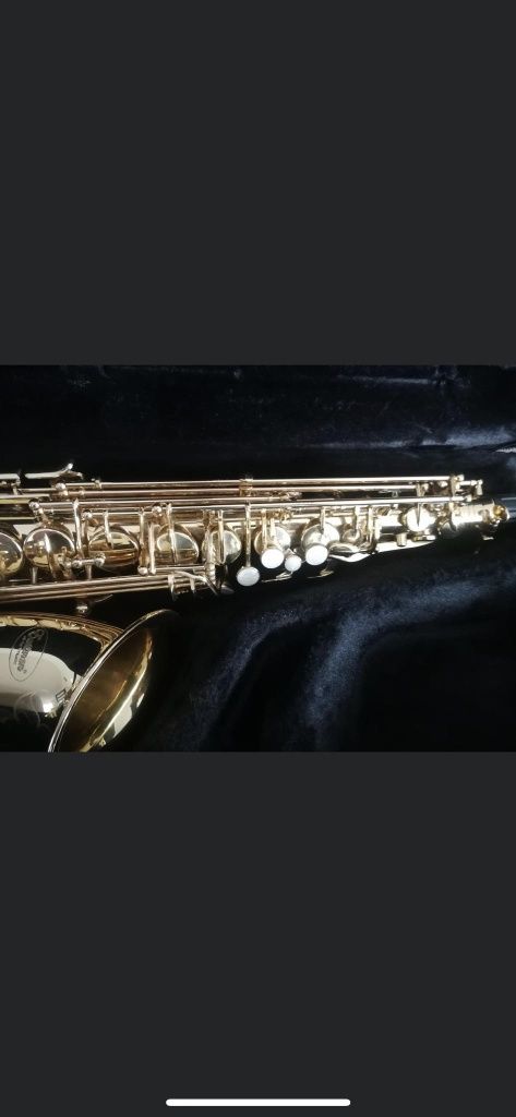 Saksofon Estman model EAS1000