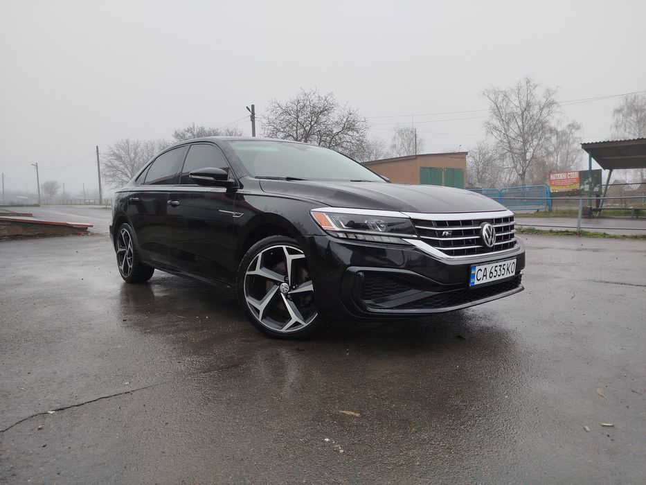 Volkswagen Passat B9 2.0 TSI