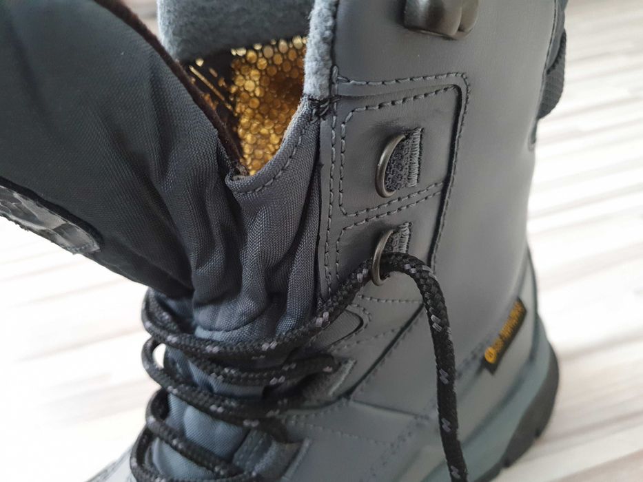 Columbia Śniegowce męskie Bugaboot Celsius BM9458 szary rozm. 42/9