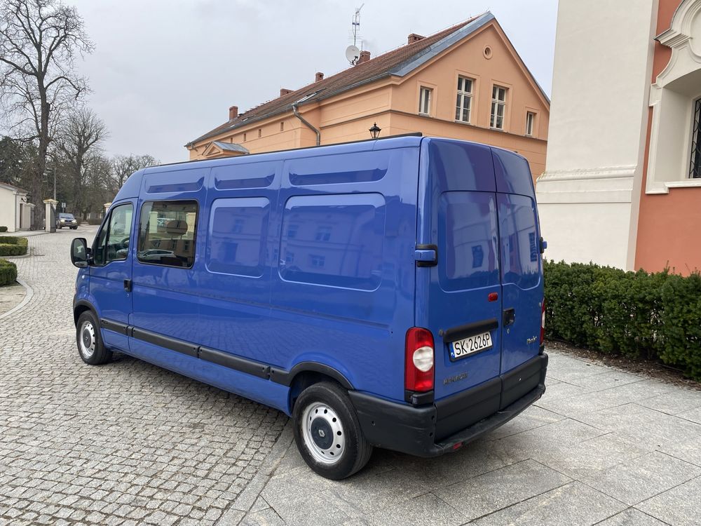 Renault master 2.5d 7 osobowa brygadowka bardzo zadbana