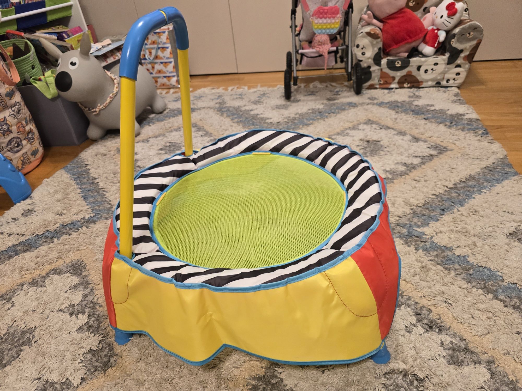 Trampolina dla dziecka