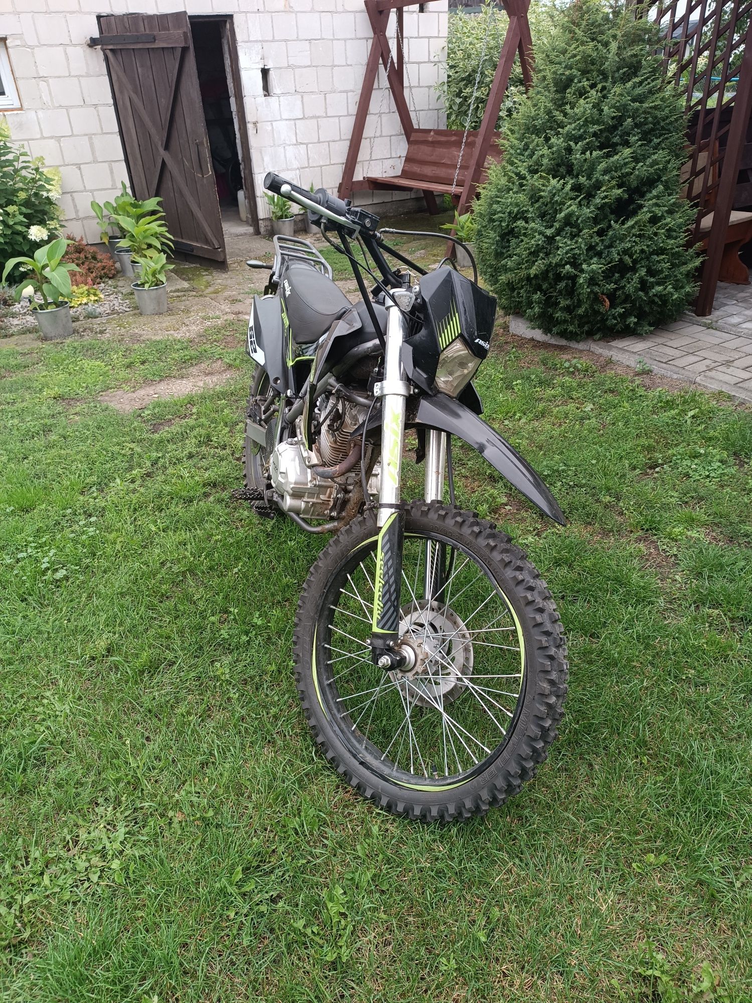 Enduro/Cross Asix Defender 250cc xb-83