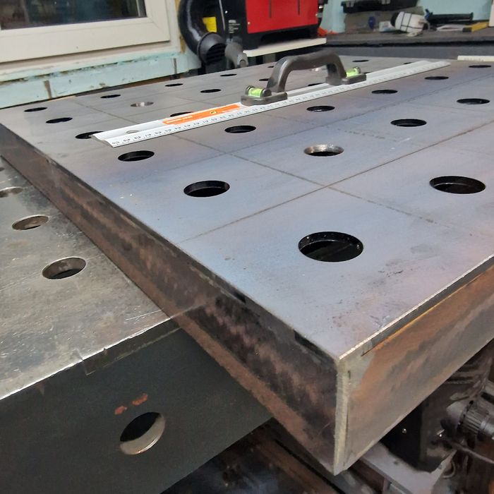 Blat spawalniczy obrotnik z grawerem siatka 100x100