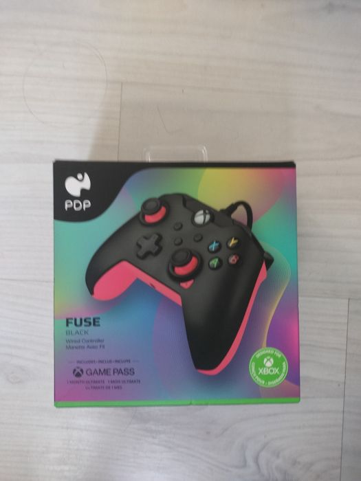 przewodowy pad do xbox/pc Marki PDP