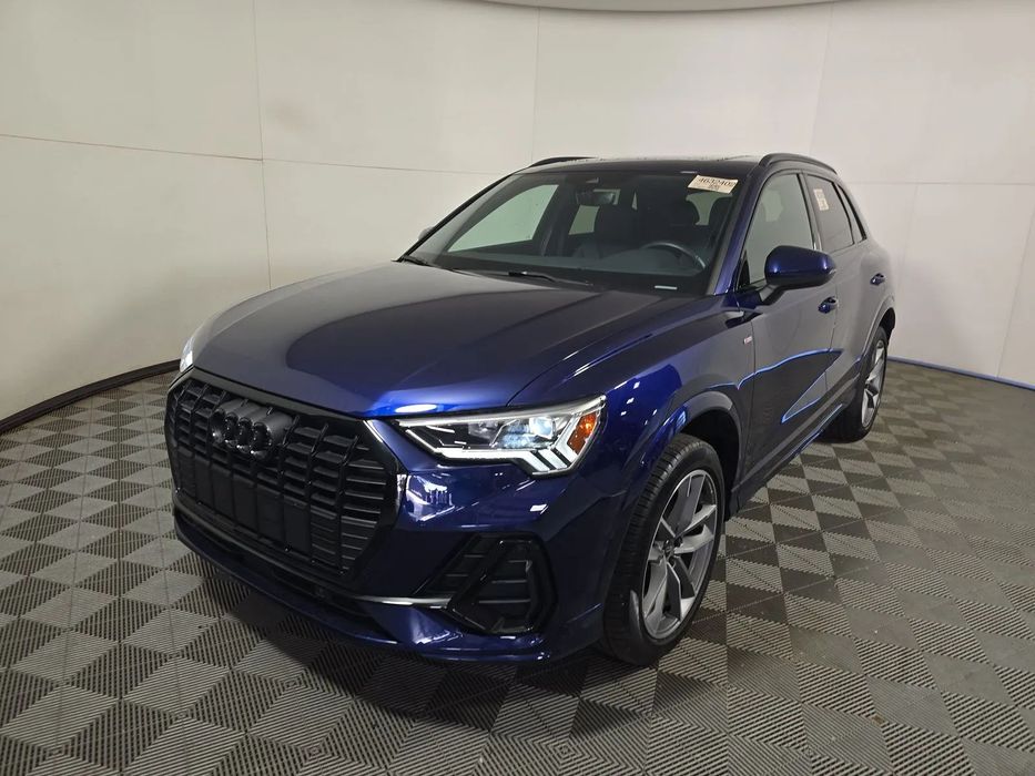 Audi Q3 Audi Q3 S line Premium • 2.0T 249 KM • AWD • Automat • Panorama
