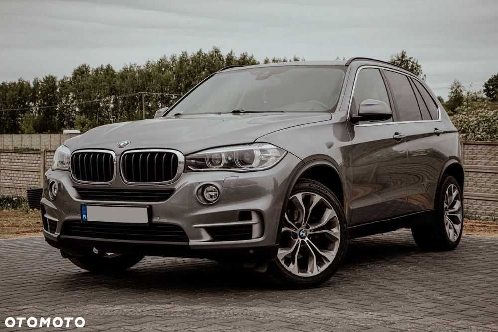 BMW X5 f15  3.0D xDrive stan BDB krajowy