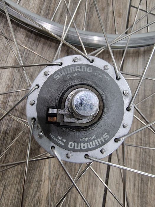 Koła do roweru komplet z prądnicą 28 cali