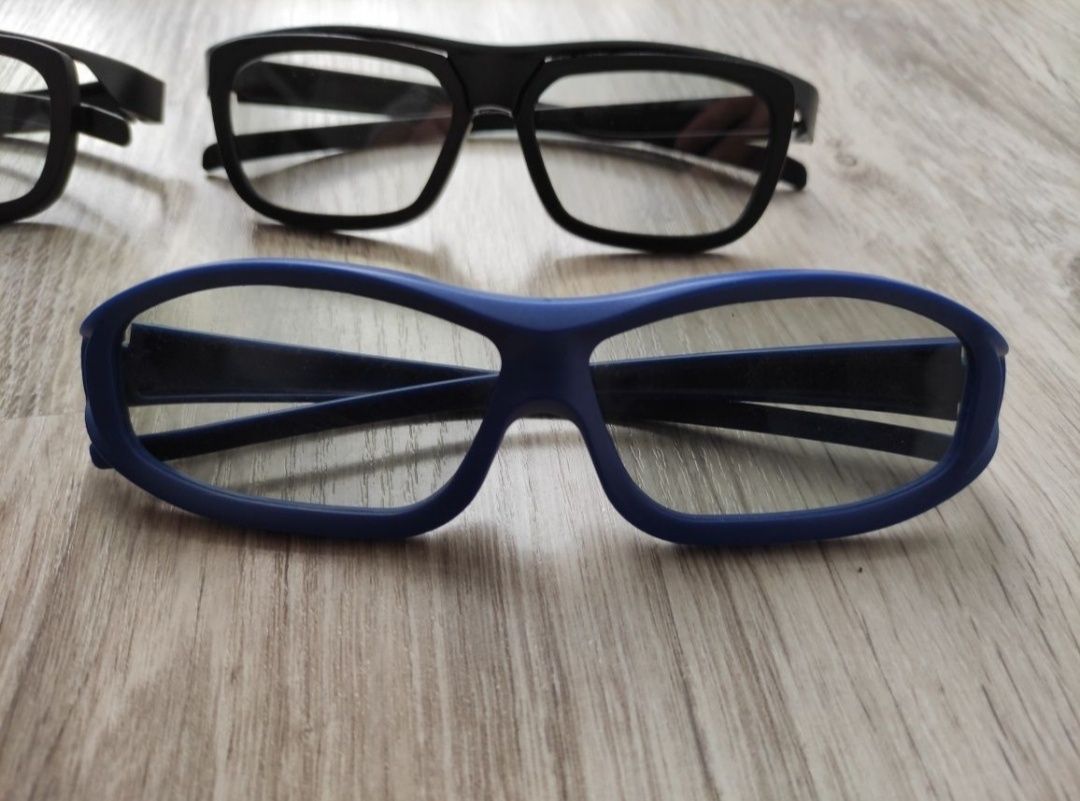 Okulary 3D niebieskie i czarne