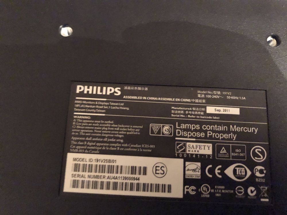 Монитор Philips 18.5”
